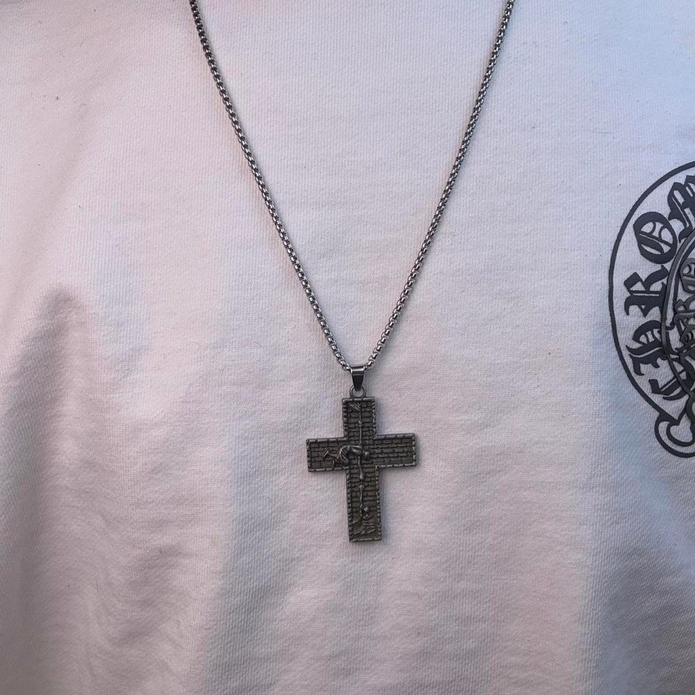 Black Cross Pendant Necklace Mens 24 Inch Chain Streetwear Jewelry